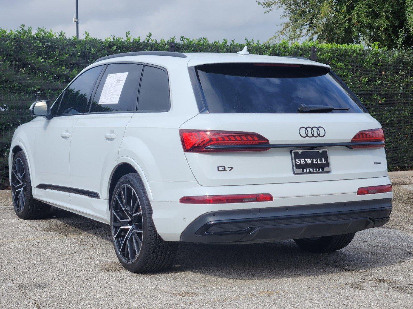 2022 Audi Q7 Vehicle Photo in HOUSTON, TX 77079