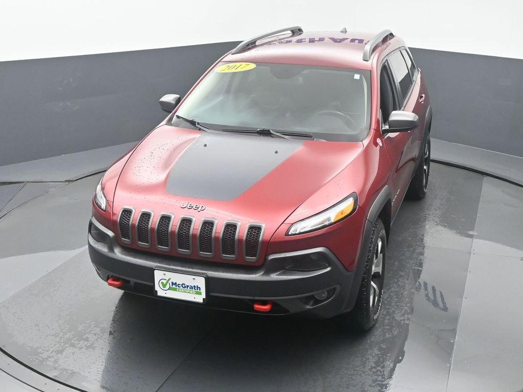 2017 Jeep Cherokee Vehicle Photo in Cedar Rapids, IA 52402