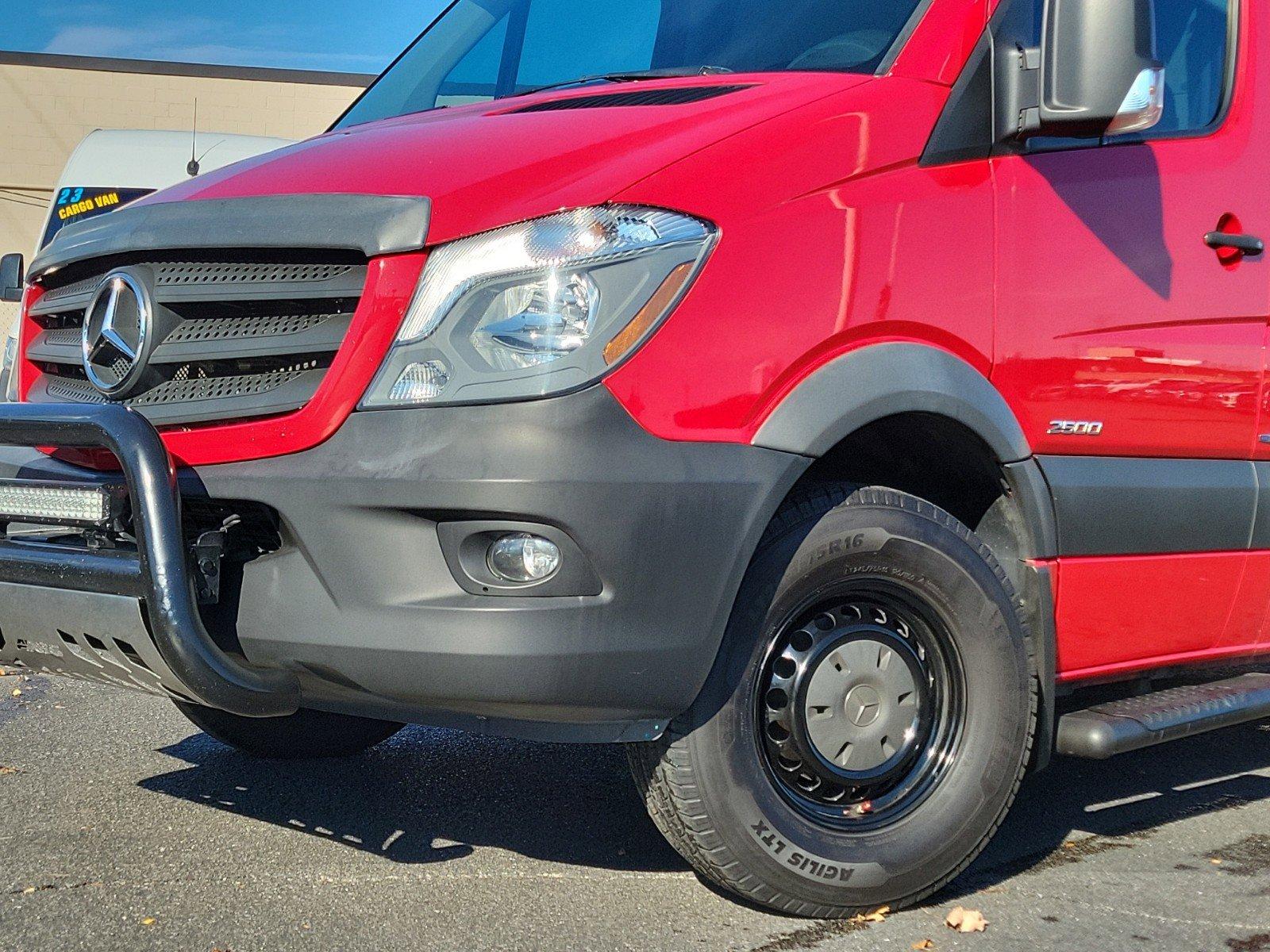 2016 Mercedes-Benz Sprinter Cargo Vans Vehicle Photo in Saint Charles, IL 60174