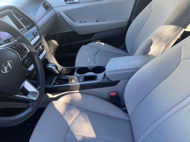 2018 Hyundai SONATA Vehicle Photo in Flemington, NJ 08822