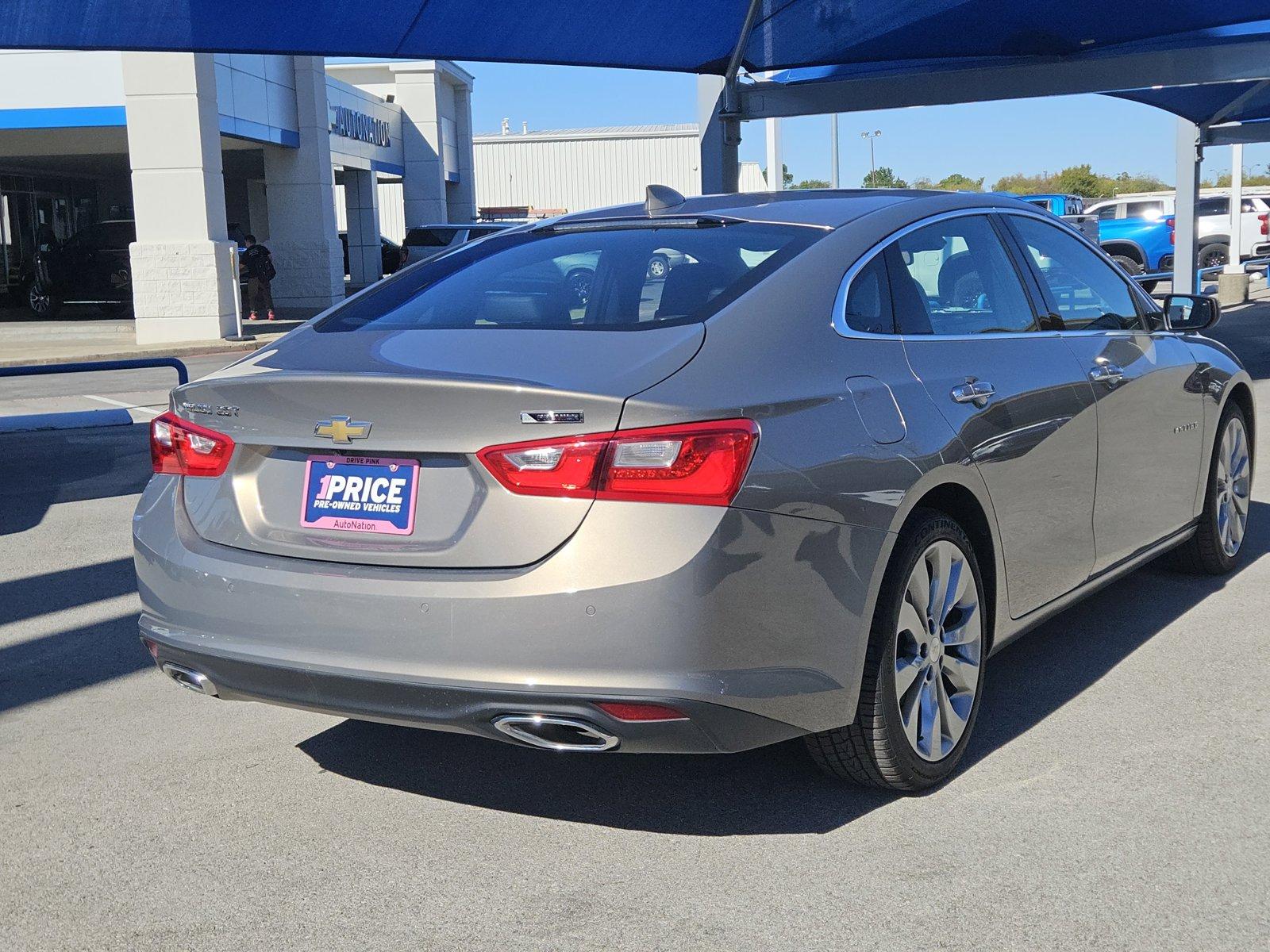 2017 Chevrolet Malibu Vehicle Photo in NORTH RICHLAND HILLS, TX 76180-7199