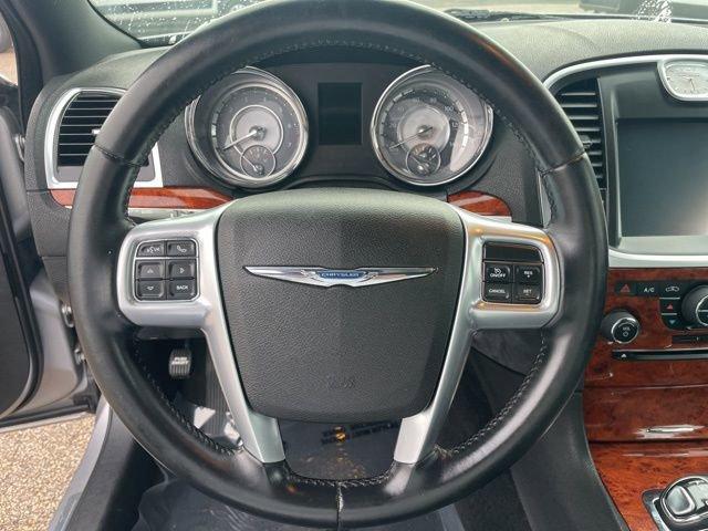 2014 Chrysler 300 Vehicle Photo in MEDINA, OH 44256-9631