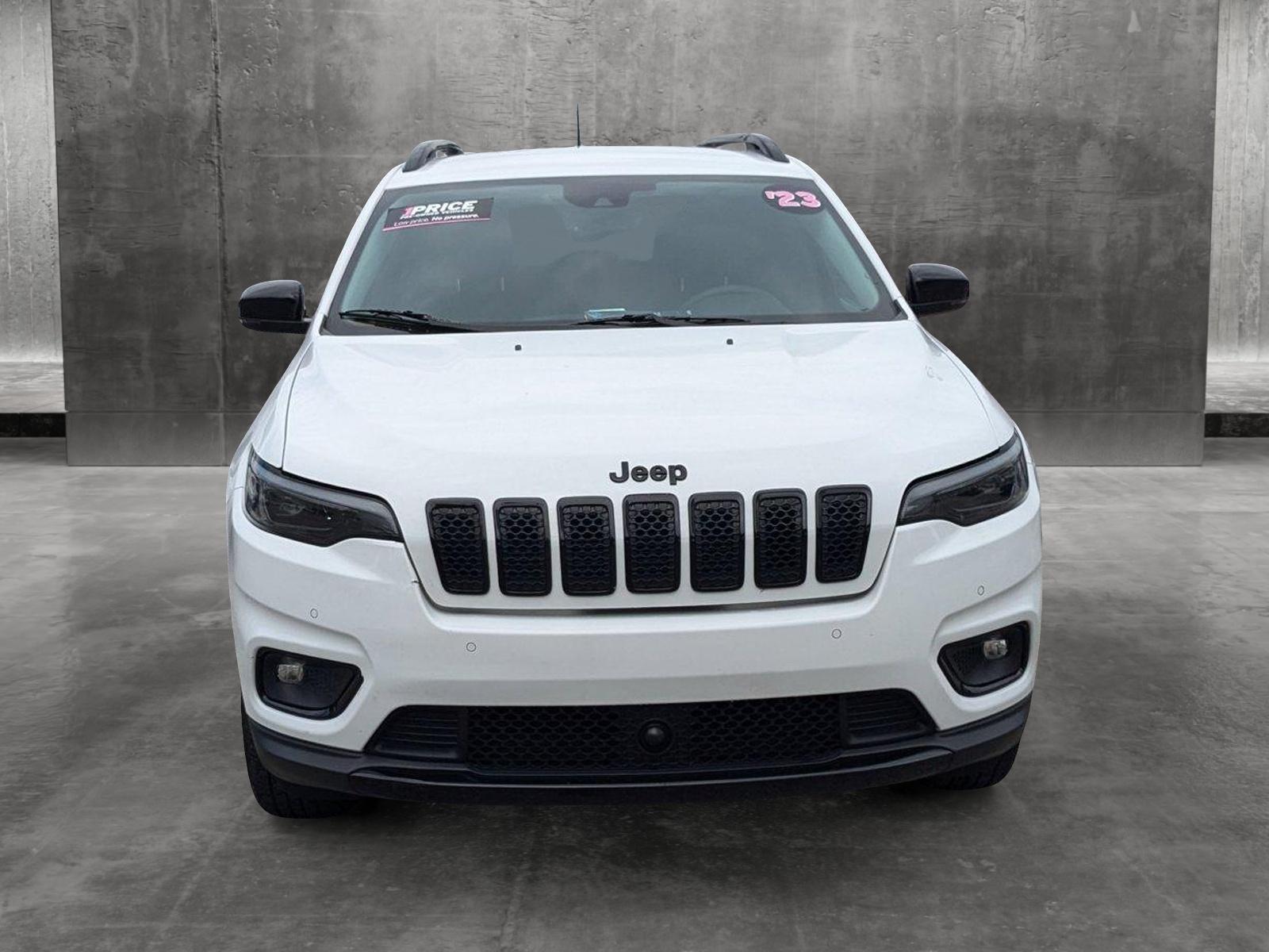 2023 Jeep Cherokee Vehicle Photo in MIAMI, FL 33134-2699