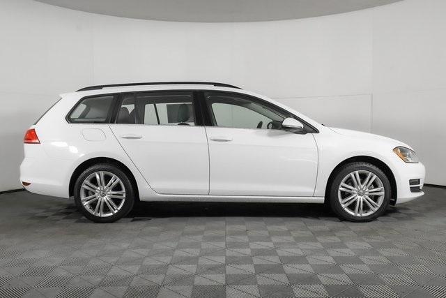 2015 Volkswagen Golf SportWagen Vehicle Photo in Puyallup, WA 98371