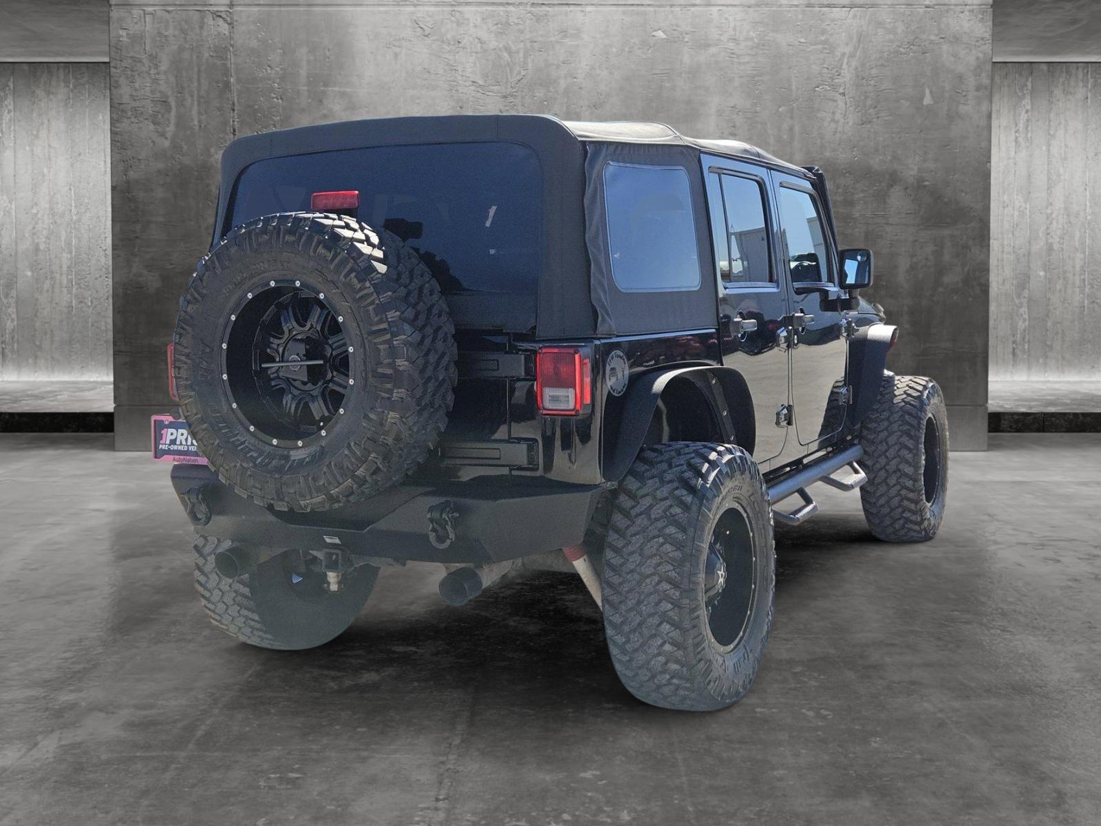 2013 Jeep Wrangler Unlimited Vehicle Photo in NORTH RICHLAND HILLS, TX 76180-7199