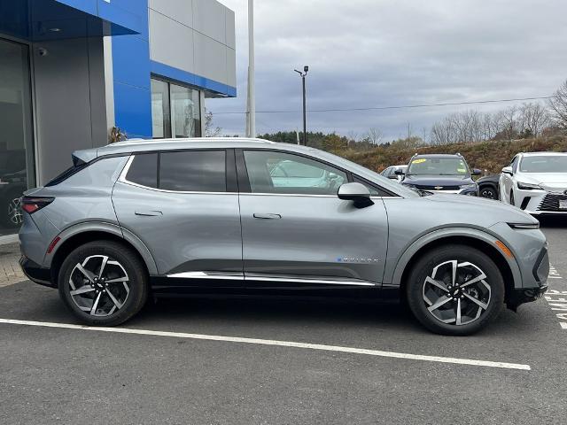 2025 Chevrolet Equinox EV Vehicle Photo in GARDNER, MA 01440-3110