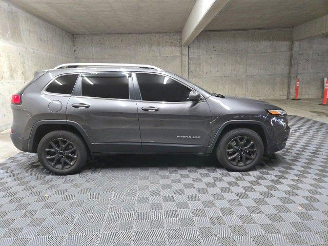 2016 Jeep Cherokee Vehicle Photo in EVERETT, WA 98203-5662