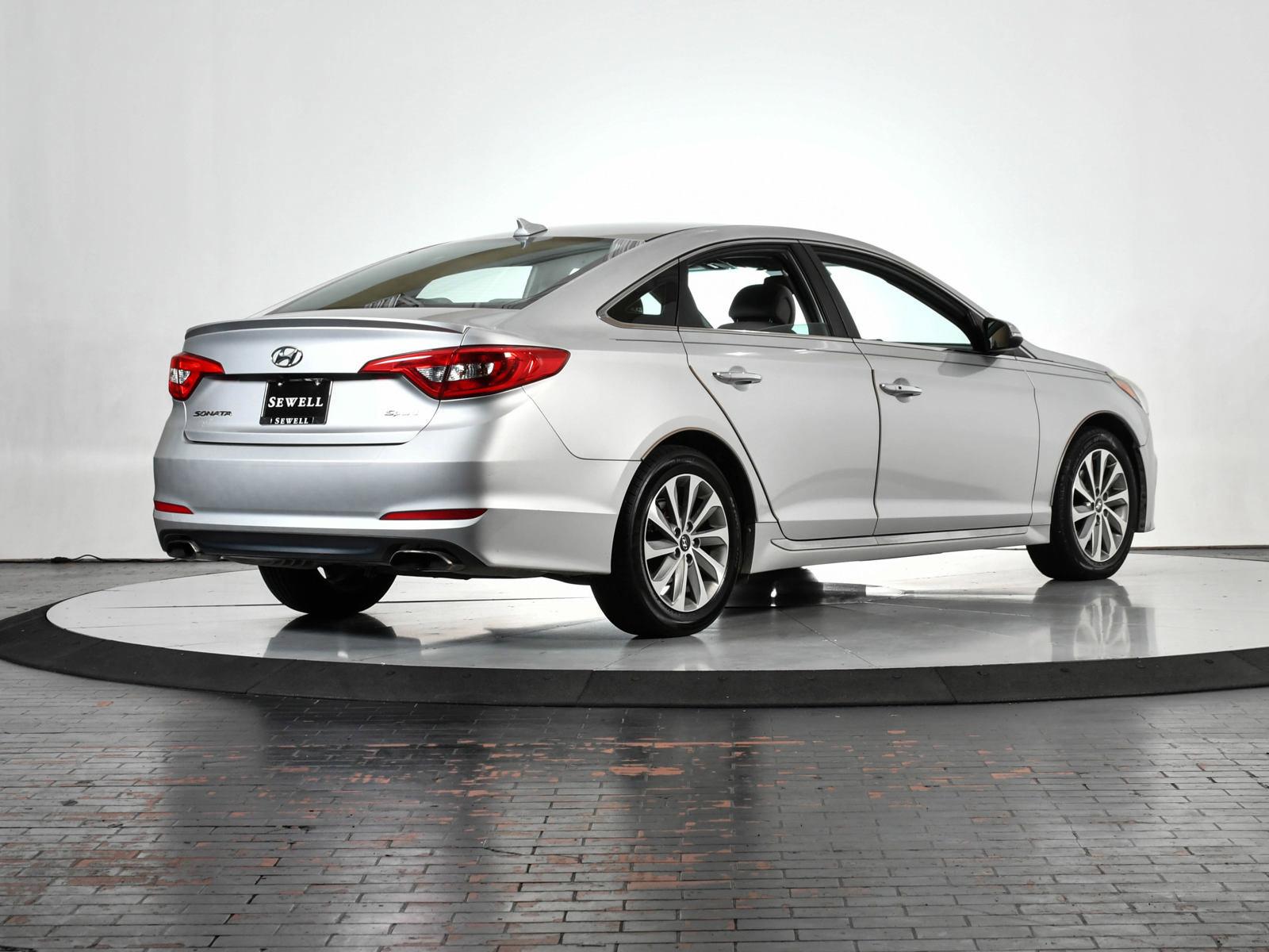 2015 Hyundai SONATA Vehicle Photo in DALLAS, TX 75235