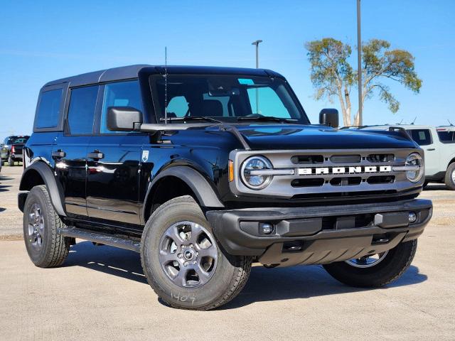 2024 Ford Bronco Vehicle Photo in Pilot Point, TX 76258