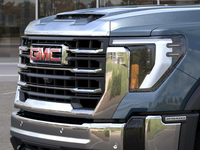 2024 GMC Sierra 2500 HD Vehicle Photo in APPLETON, WI 54914-8833