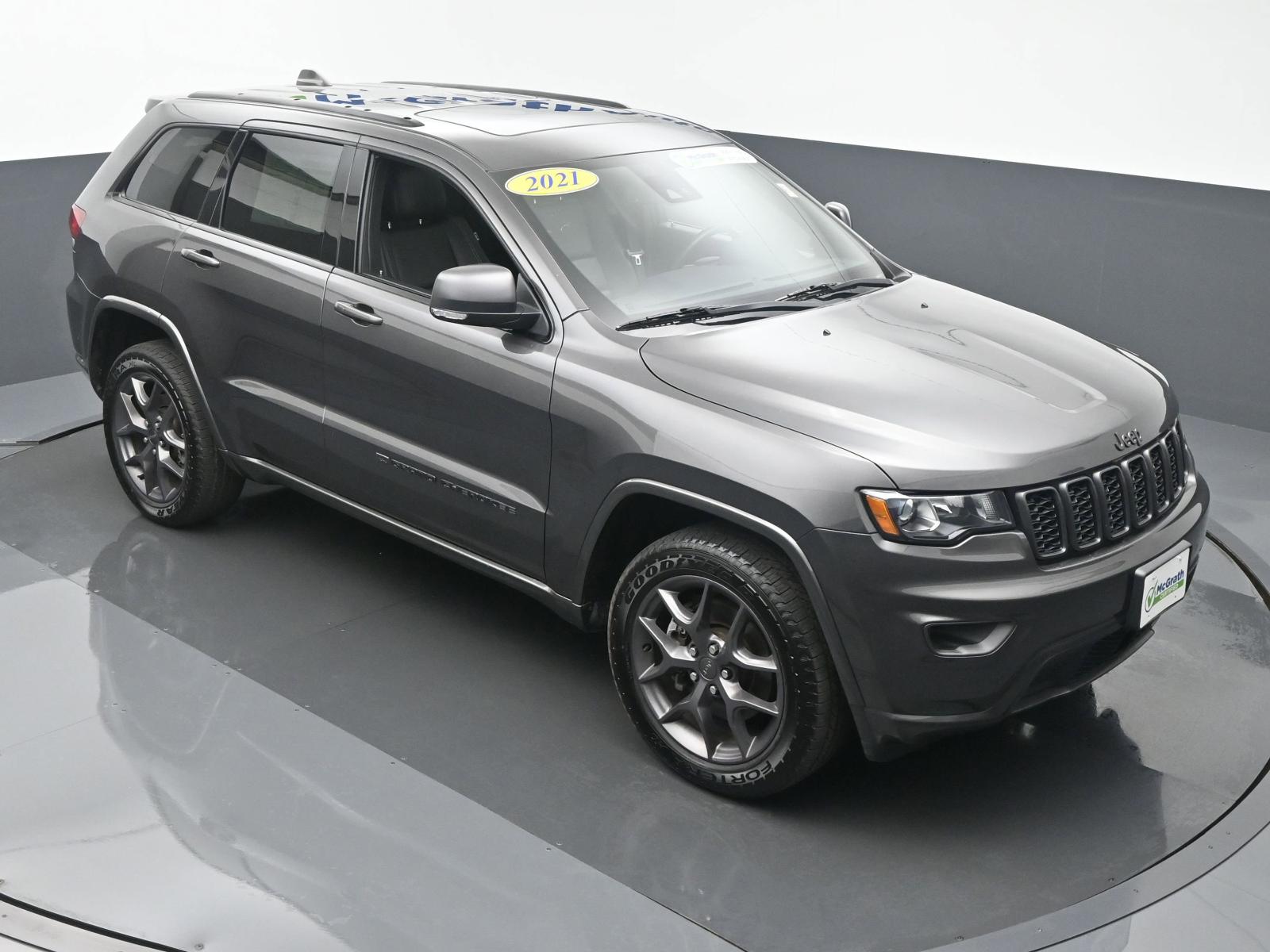 2021 Jeep Grand Cherokee Vehicle Photo in Marion, IA 52302