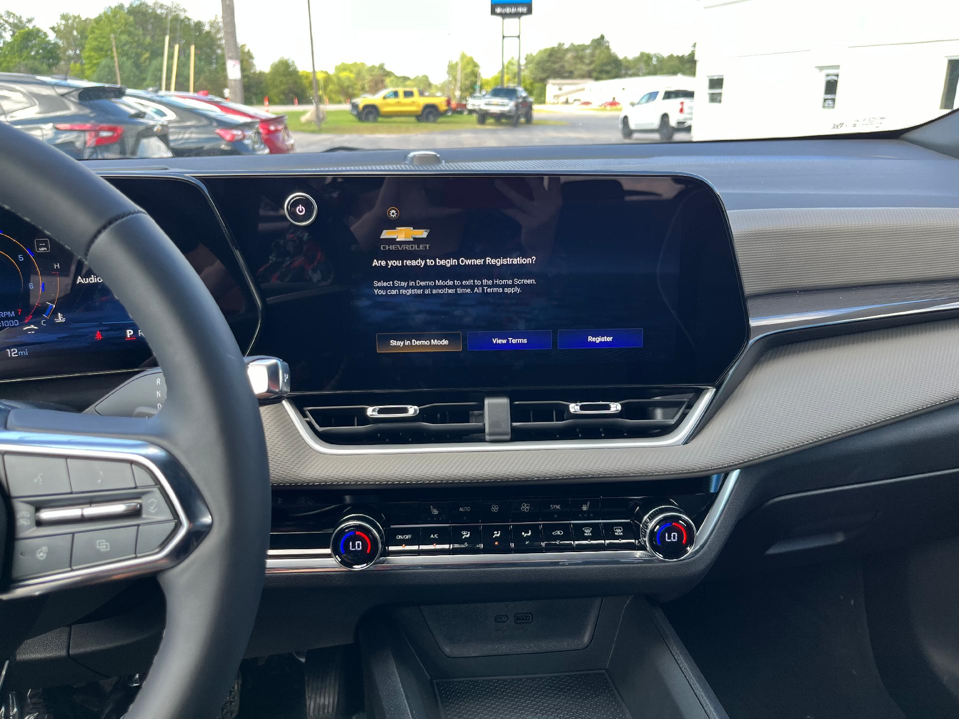 2025 Chevrolet Equinox Vehicle Photo in CLARE, MI 48617-9414