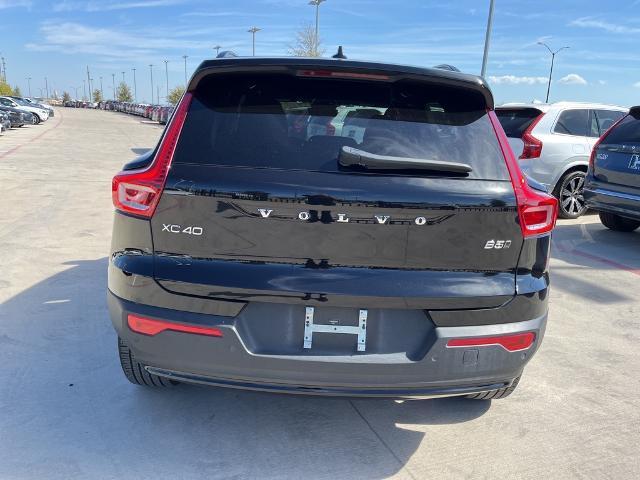 2023 Volvo XC40 Vehicle Photo in Grapevine, TX 76051