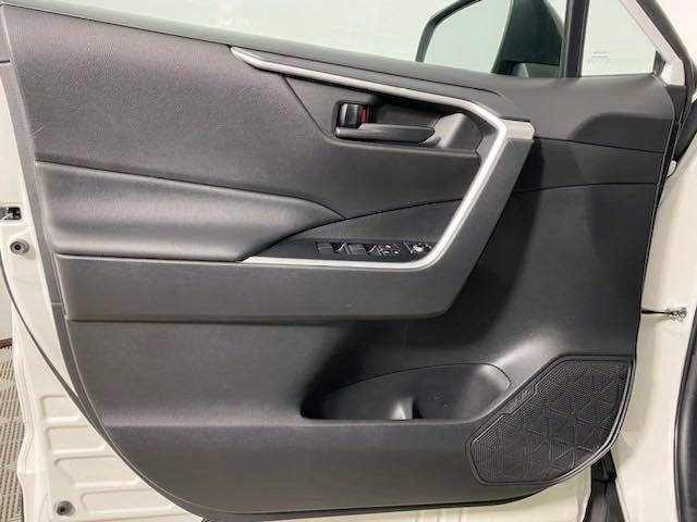 2021 Toyota RAV4 Vehicle Photo in BROCKTON, MA 02301-7113