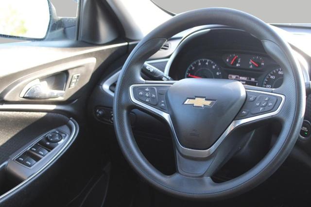 2023 Chevrolet Malibu Vehicle Photo in MADISON, WI 53713-3220