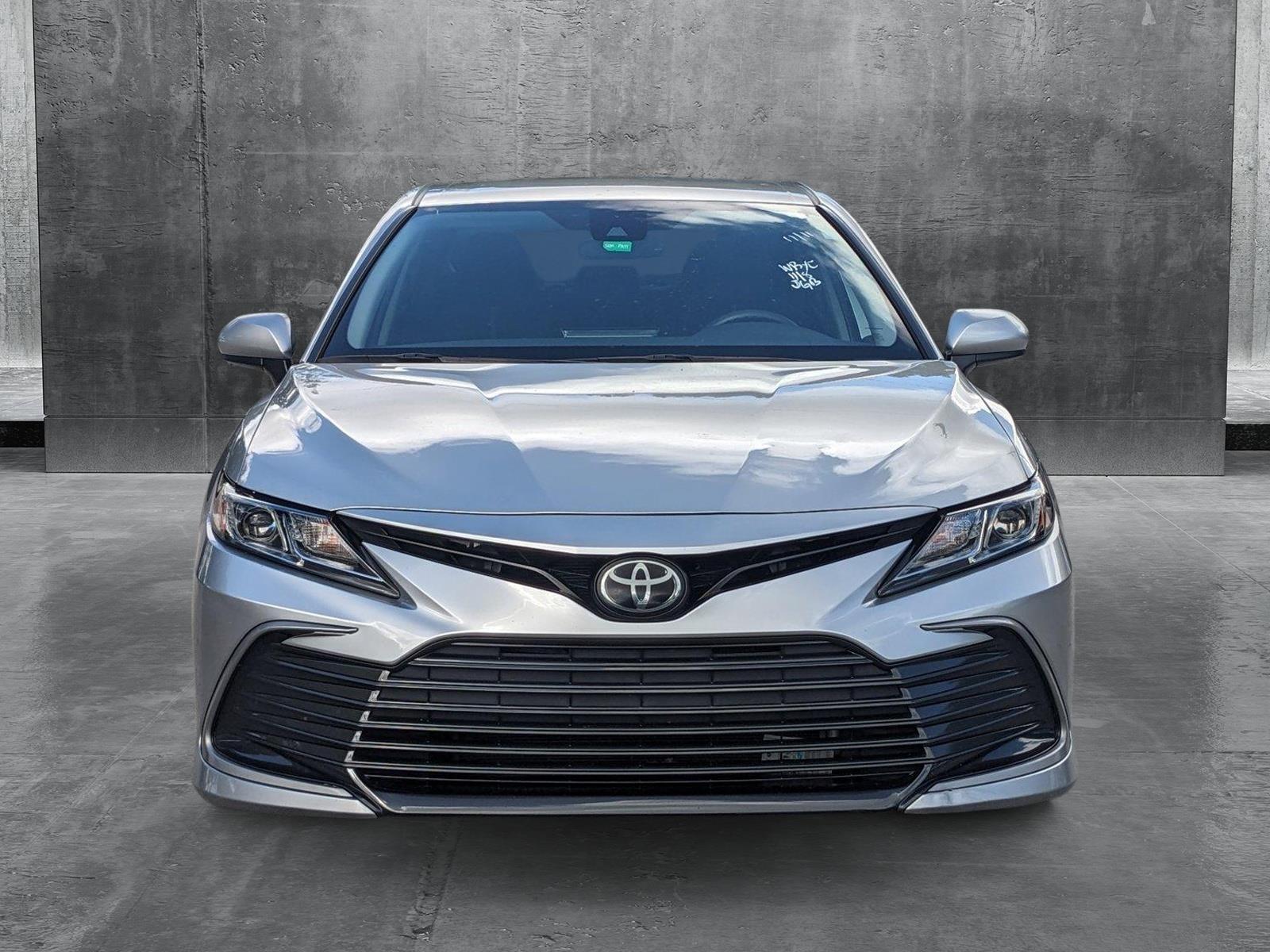 2021 Toyota Camry Vehicle Photo in GREENACRES, FL 33463-3207