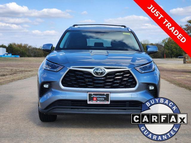 2021 Toyota Highlander Vehicle Photo in Denison, TX 75020