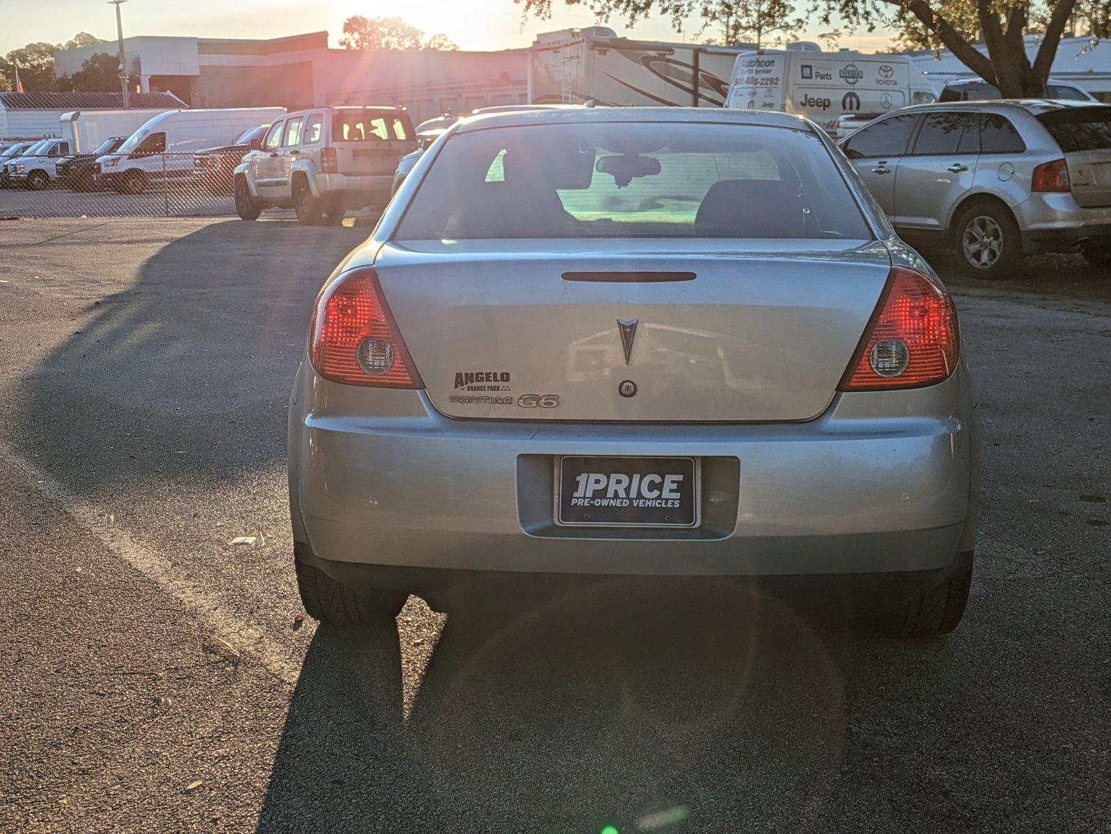 2008 Pontiac G6 Vehicle Photo in Jacksonville, FL 32244