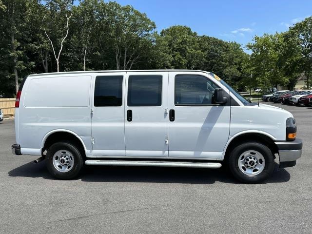 2022 GMC Savana Cargo 2500 Vehicle Photo in SAINT JAMES, NY 11780-3219