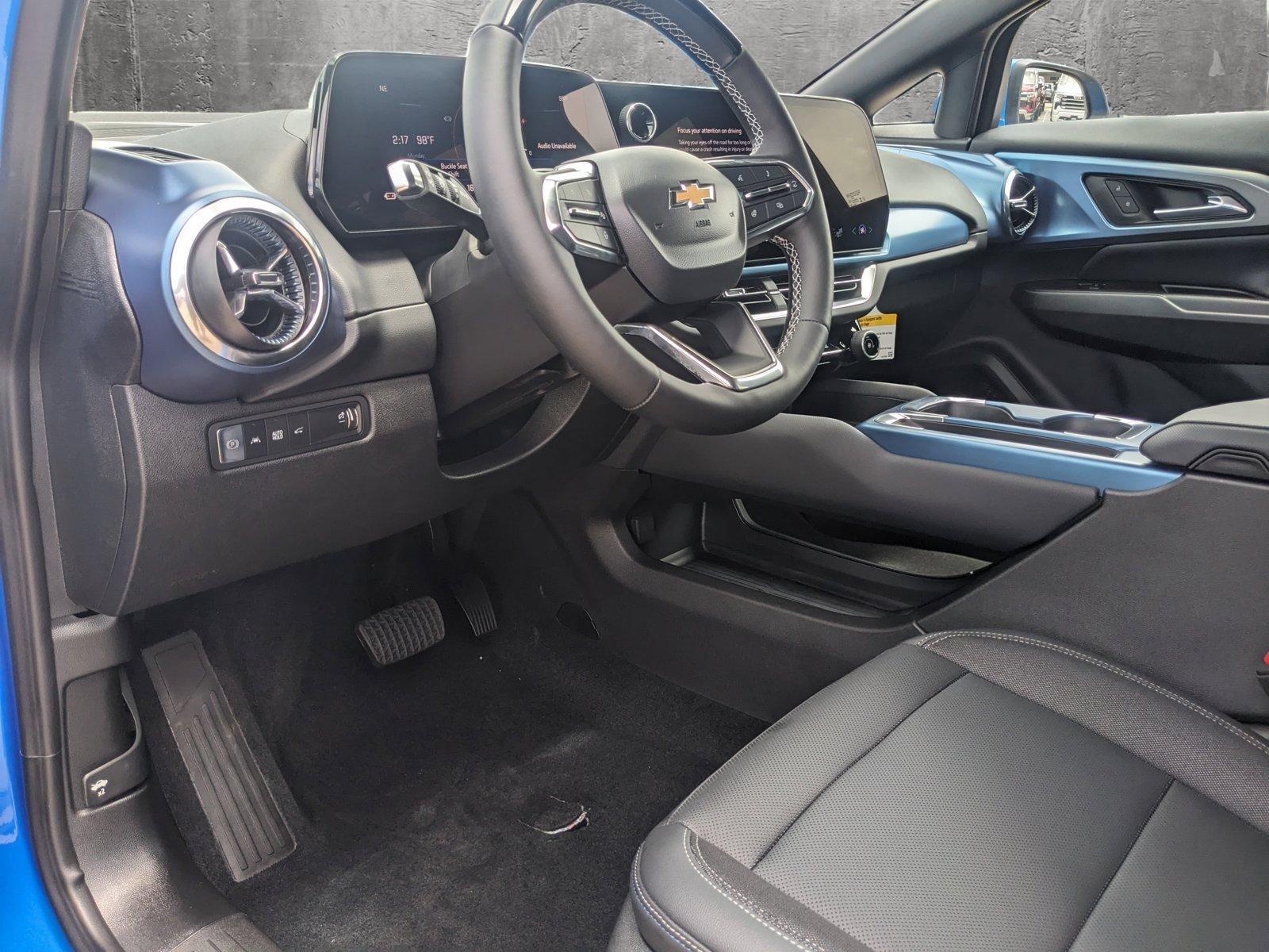 2024 Chevrolet Equinox EV Vehicle Photo in HOUSTON, TX 77034-5009