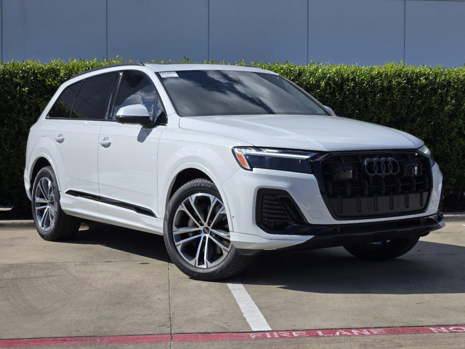 2025 Audi Q7 Vehicle Photo in MCKINNEY, TX 75070