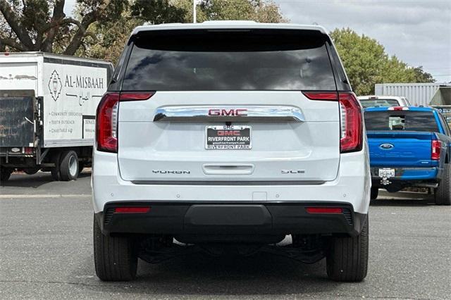 2024 GMC Yukon XL Vehicle Photo in ELK GROVE, CA 95757-8703