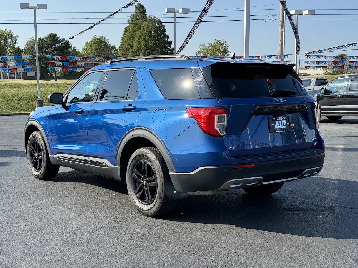 2022 Ford Explorer Vehicle Photo in BOONVILLE, IN 47601-9633