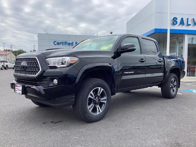 2018 Toyota Tacoma Vehicle Photo in Gardner, MA 01440