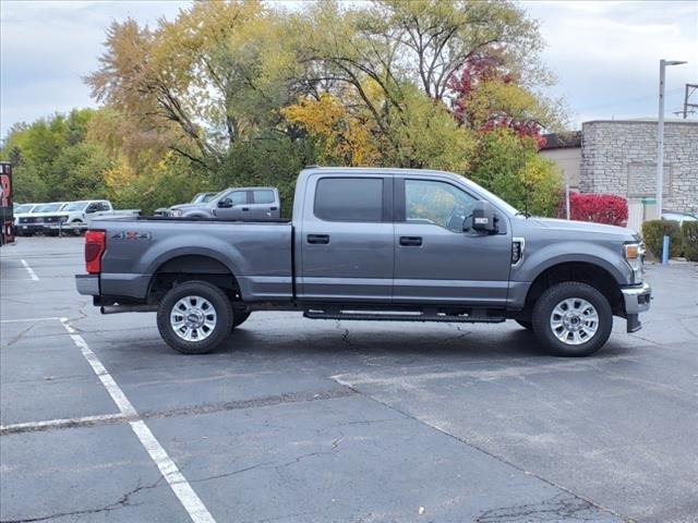 2022 Ford Super Duty F-250 SRW Vehicle Photo in Saint Charles, IL 60174