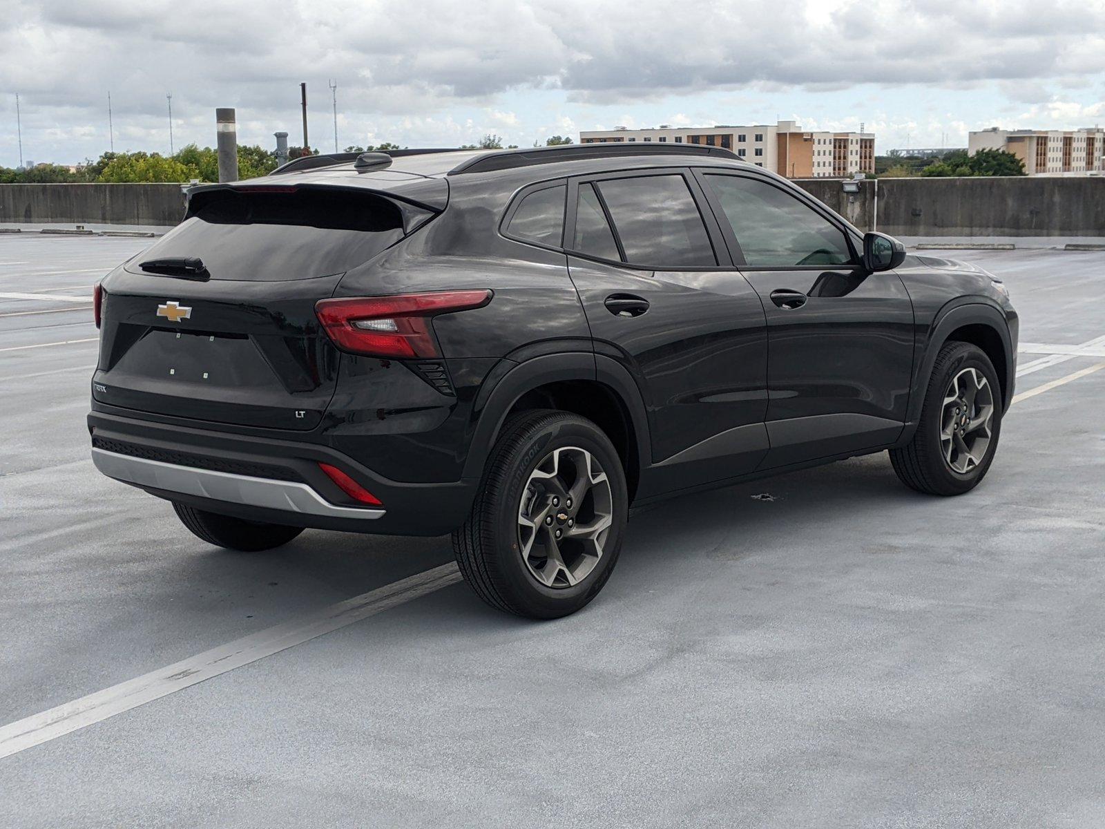 2025 Chevrolet Trax Vehicle Photo in PEMBROKE PINES, FL 33024-6534