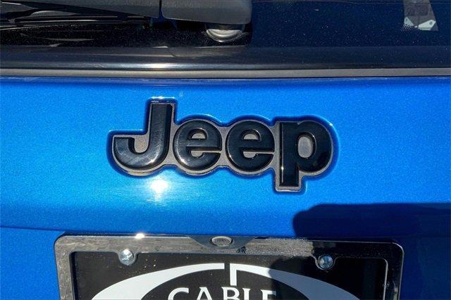 2020 Jeep Compass Vehicle Photo in TOPEKA, KS 66609-0000