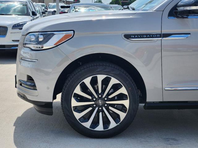 2024 Lincoln Navigator Vehicle Photo in Stephenville, TX 76401-3713