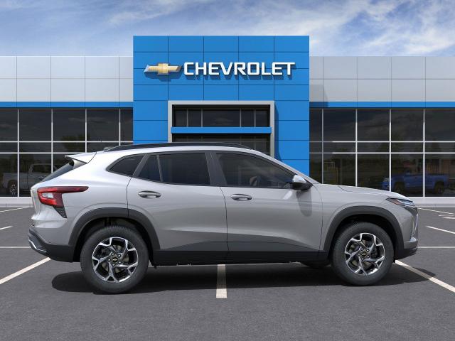 2025 Chevrolet Trax Vehicle Photo in SAINT JAMES, NY 11780-3219