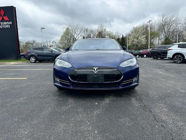 Used 2015 Tesla Model S 85D with VIN 5YJSA1H20FF085840 for sale in Highland Park, IL