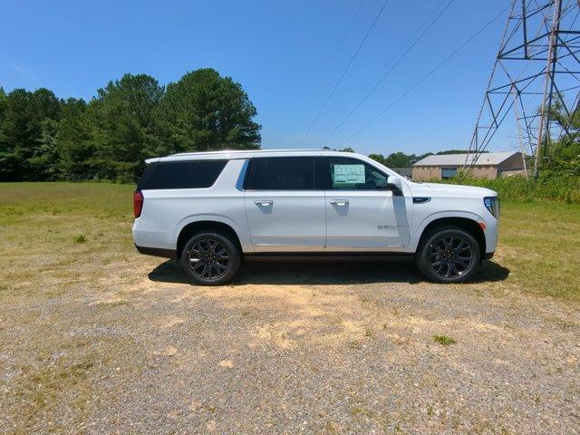 2024 GMC Yukon XL Vehicle Photo in ALBERTVILLE, AL 35950-0246