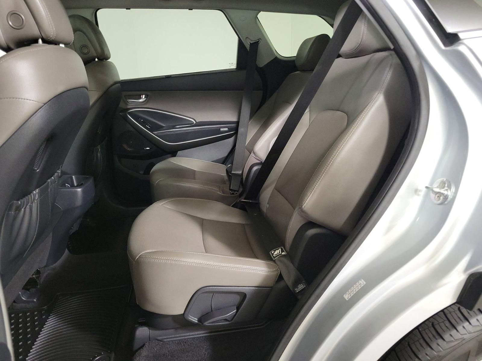 2019 Hyundai SANTA FE XL Vehicle Photo in Plainfield, IL 60586