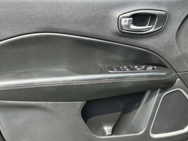 2020 Jeep Compass Vehicle Photo in SAINT JAMES, NY 11780-3219