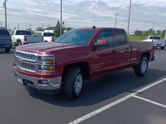 2015 Chevrolet Silverado 1500 Vehicle Photo in GREEN BAY, WI 54304-5303