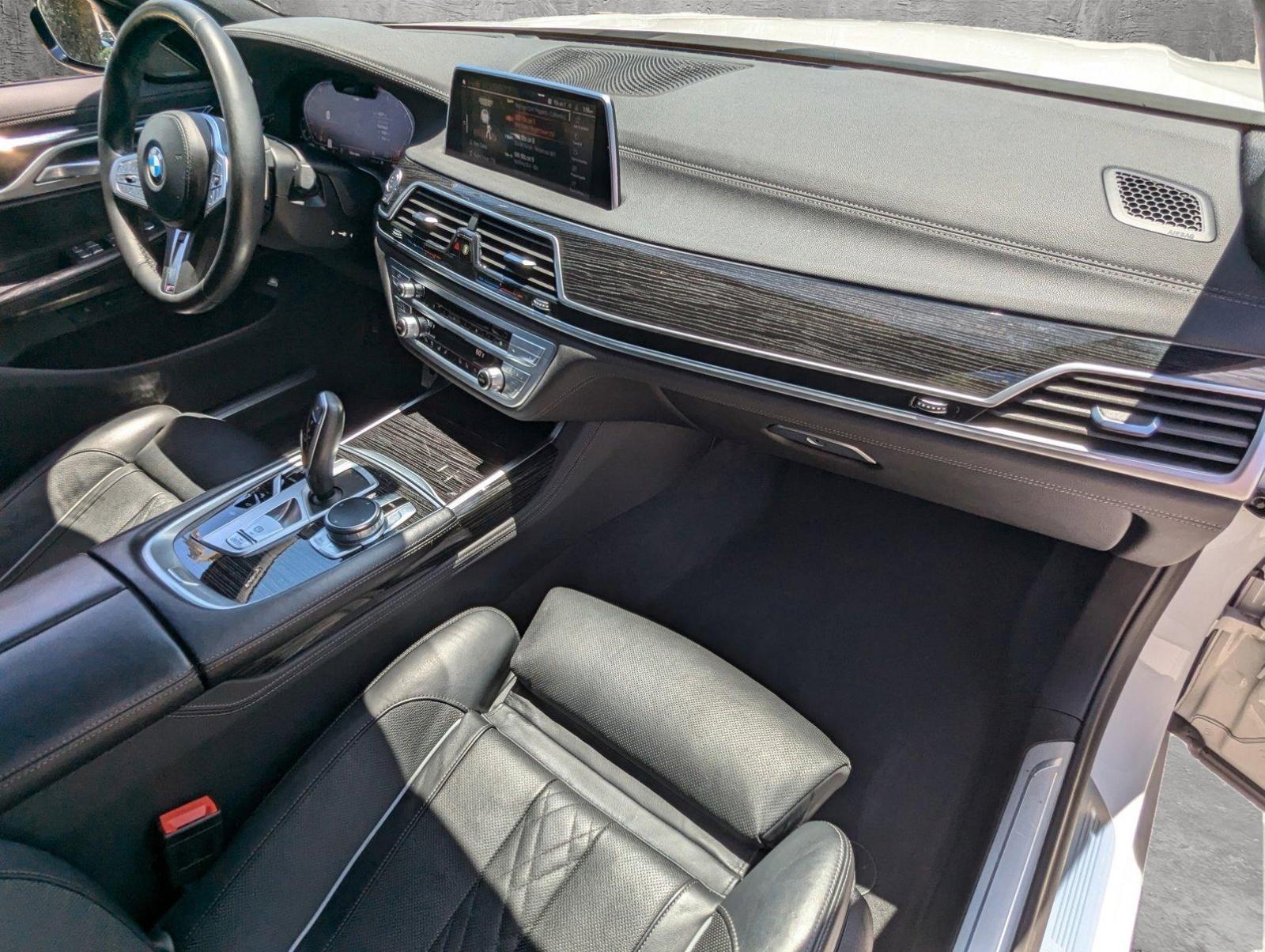 2022 BMW 740i Vehicle Photo in Delray Beach, FL 33444