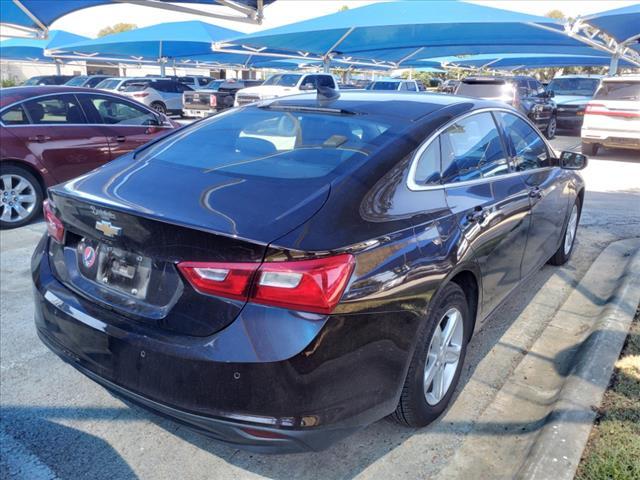 2021 Chevrolet Malibu Vehicle Photo in Denton, TX 76205