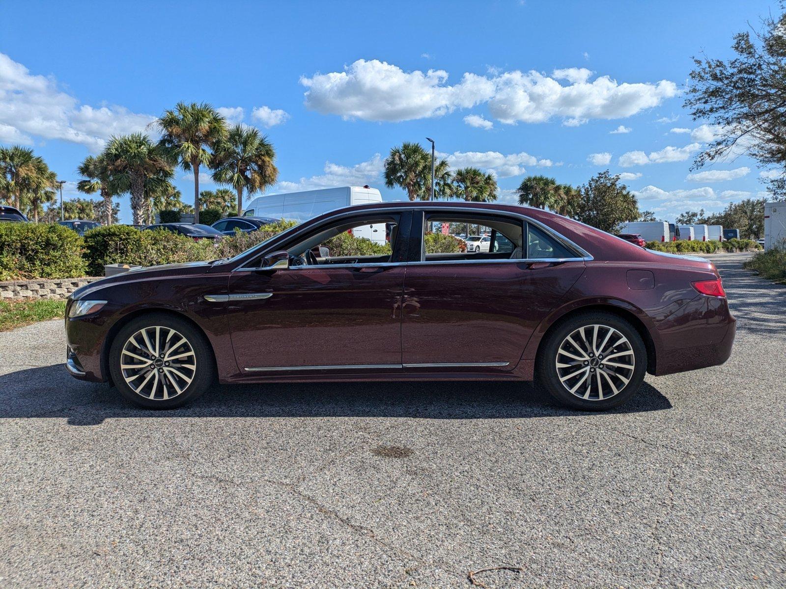 2017 Lincoln Continental Vehicle Photo in Sarasota, FL 34231