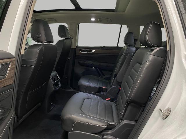 2025 Volkswagen Atlas Vehicle Photo in Appleton, WI 54913