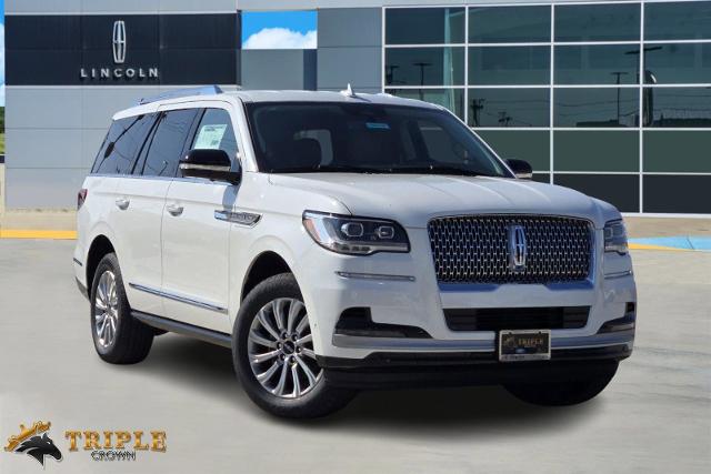 2024 Lincoln Navigator Vehicle Photo in Stephenville, TX 76401-3713