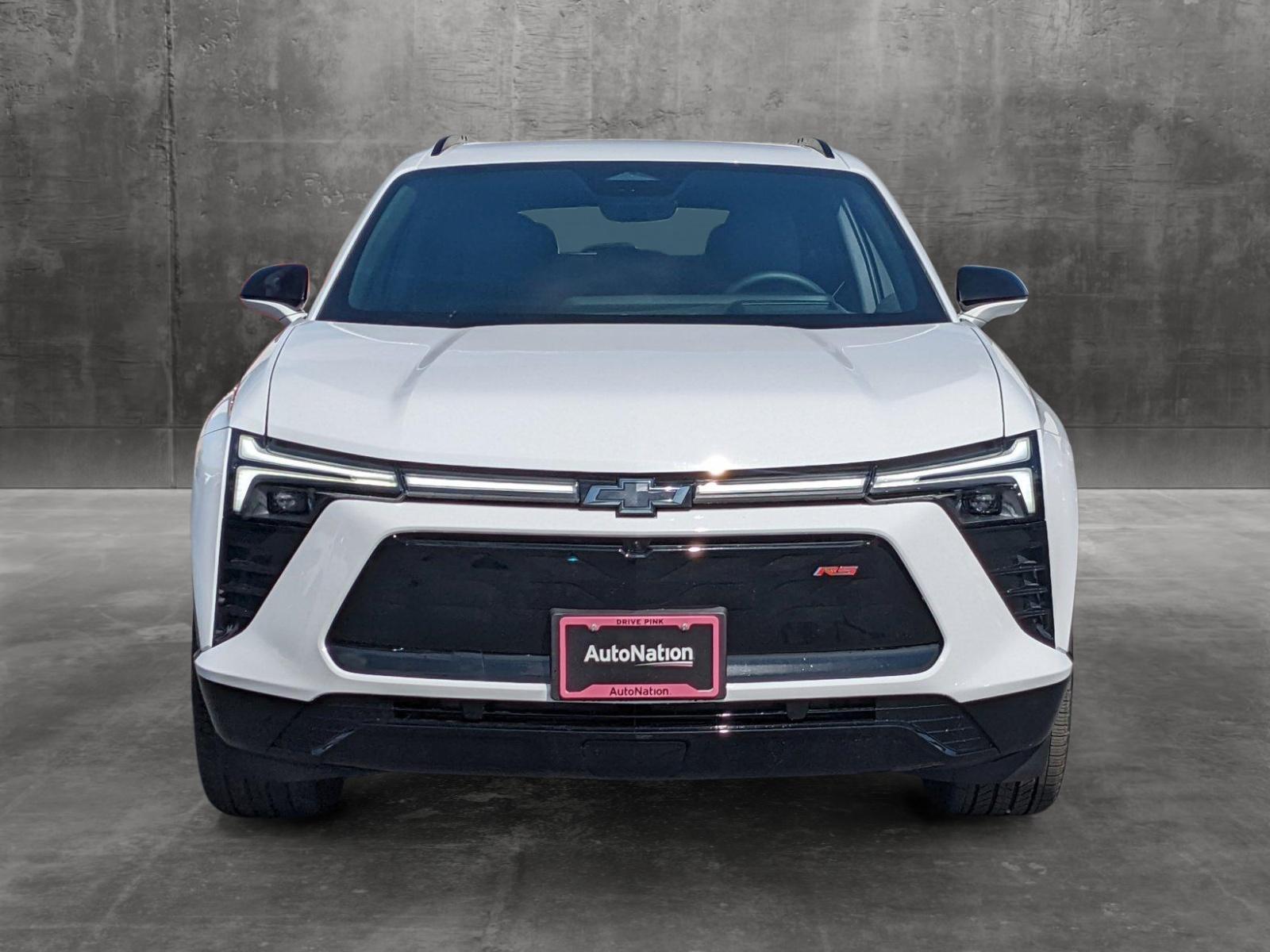 2024 Chevrolet Blazer EV Vehicle Photo in VALENCIA, CA 91355-1705