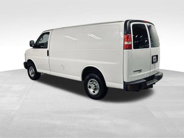 2016 Chevrolet Express Cargo Van Vehicle Photo in MEDINA, OH 44256-9631