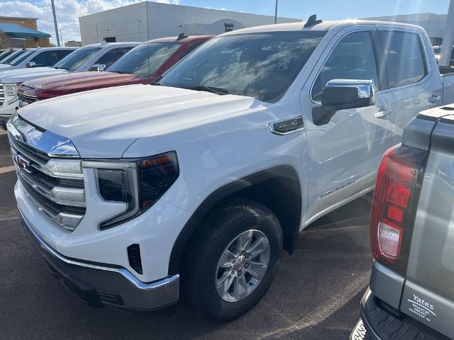 2025 GMC Sierra 1500 Vehicle Photo in GOODYEAR, AZ 85338-1310