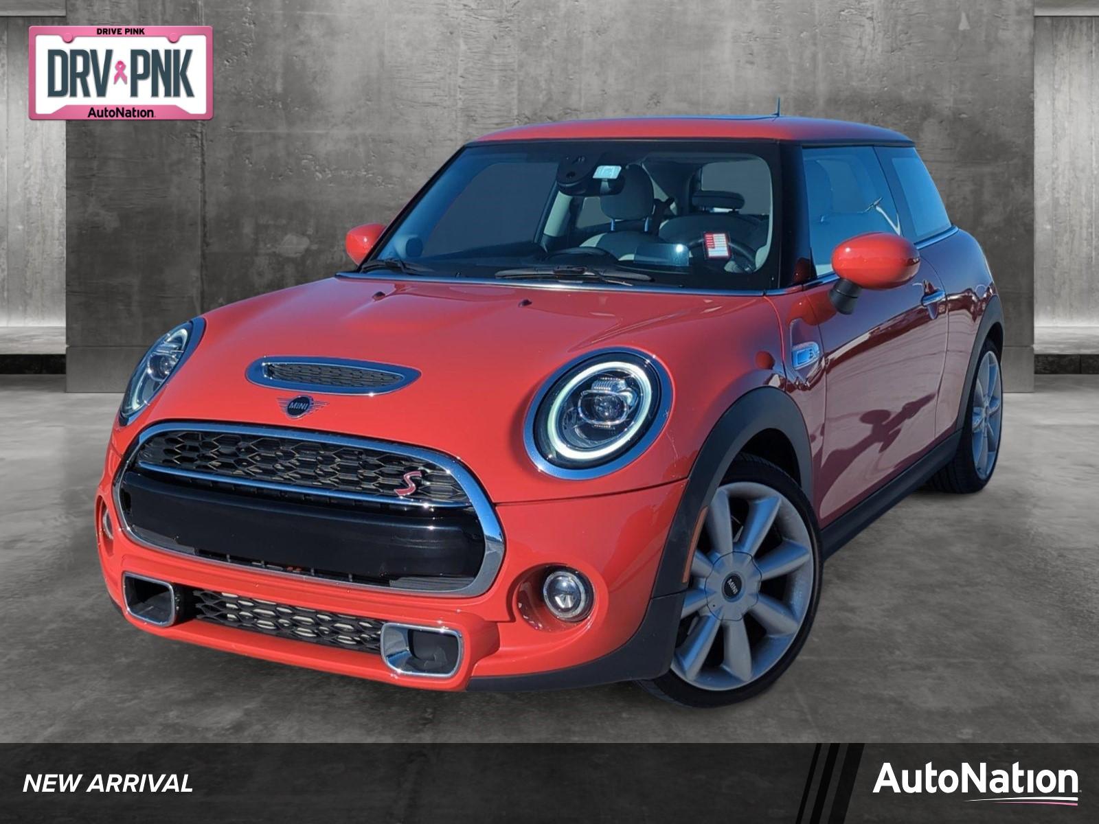 2020 MINI Cooper S Hardtop Vehicle Photo in Ft. Myers, FL 33907