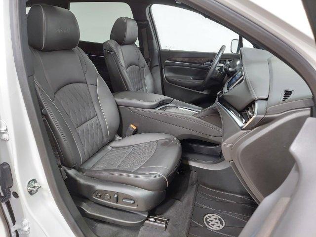 2024 Buick Enclave Vehicle Photo in SAUK CITY, WI 53583-1301