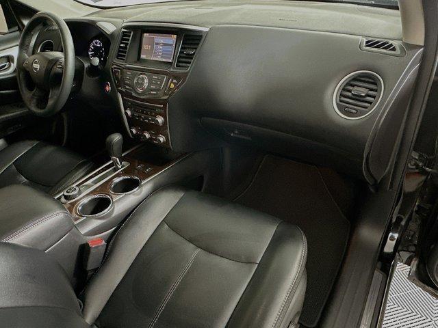 2015 Nissan Pathfinder Vehicle Photo in Flemington, NJ 08822