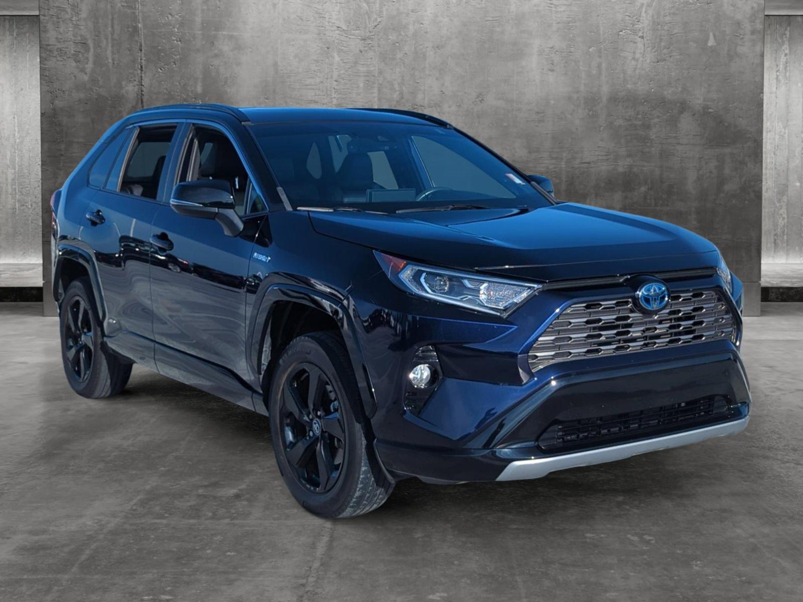 2019 Toyota RAV4 Vehicle Photo in Ft. Myers, FL 33907